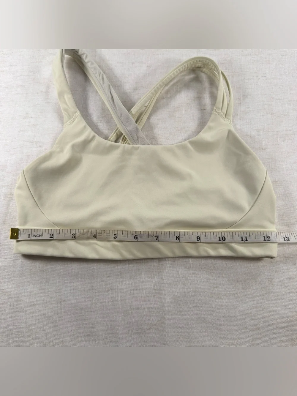 Athleta Women's Cream Crossback Sports Bra